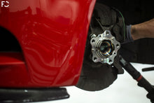 Load image into Gallery viewer, Future Classic - BMW E9X M3 / E82 1M M14 Front Hub Kit