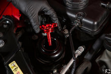 Load image into Gallery viewer, Future Classic - E9X M3 Power Steering Reservoir Cap
